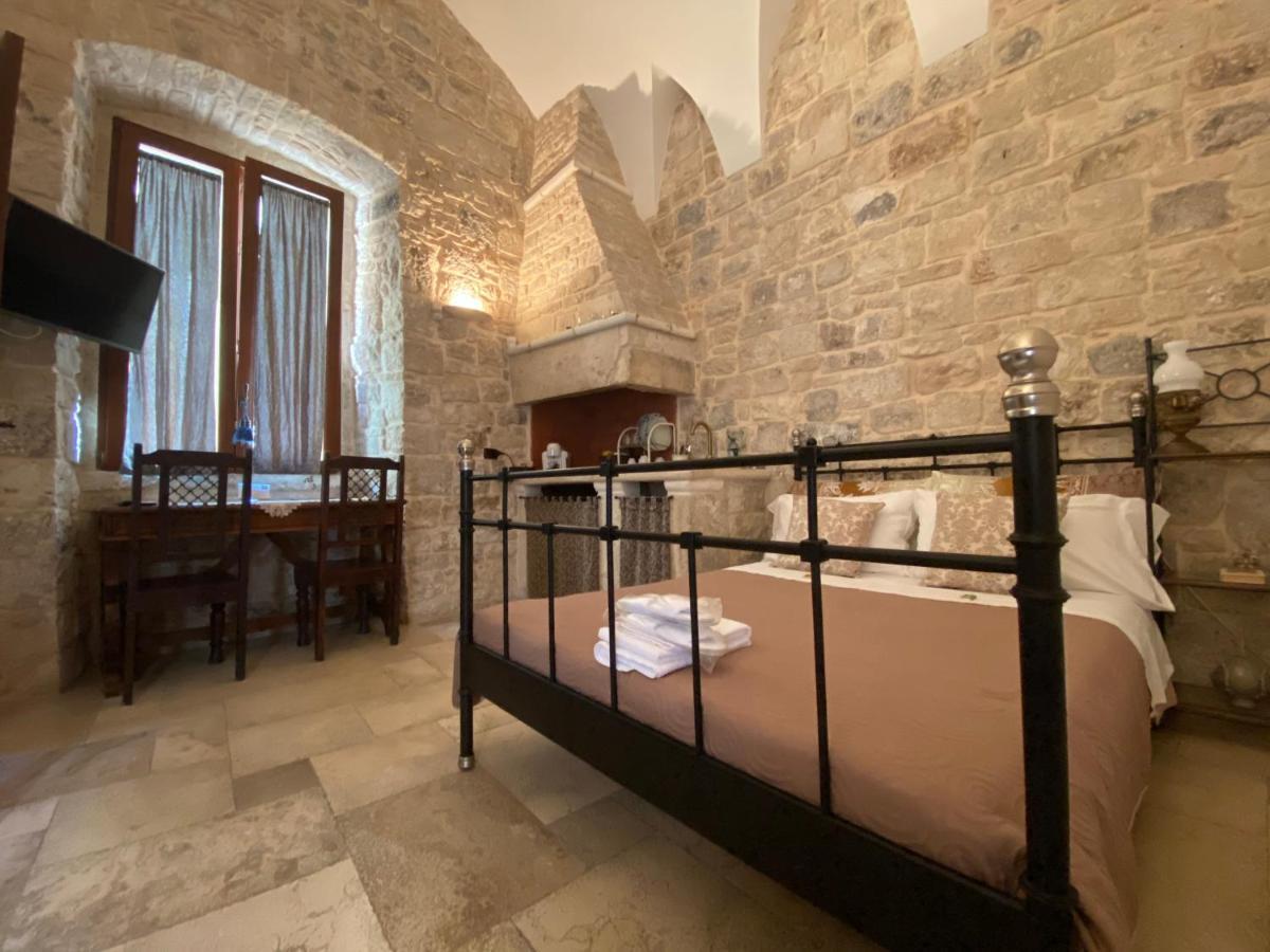 Palazzo Morola XIV Century Lägenhet Giovinazzo Exteriör bild