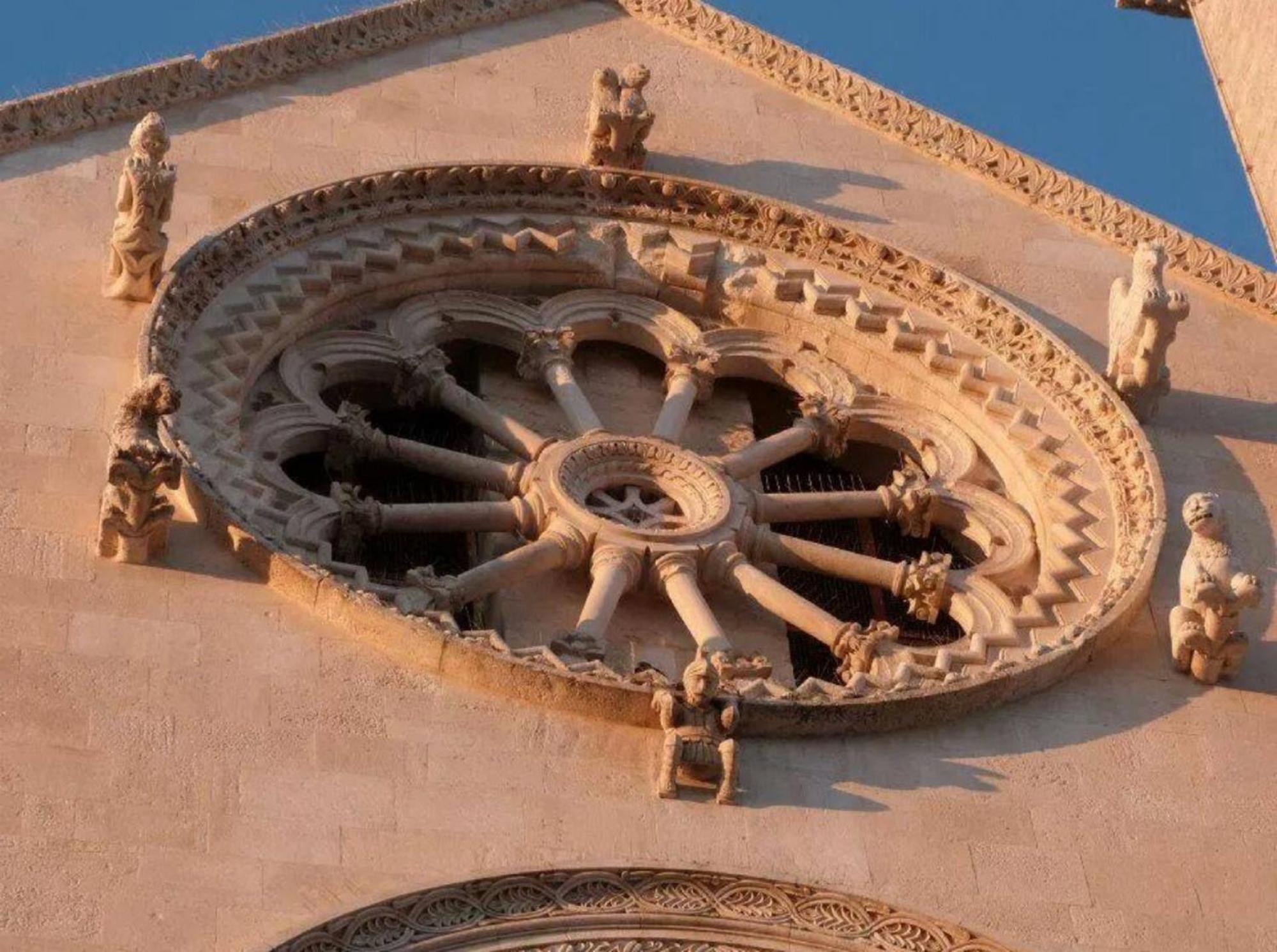 Palazzo Morola XIV Century Lägenhet Giovinazzo Exteriör bild
