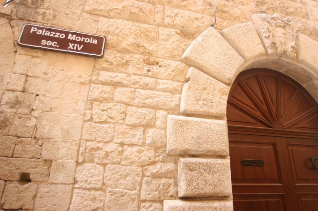 Palazzo Morola XIV Century Lägenhet Giovinazzo Exteriör bild